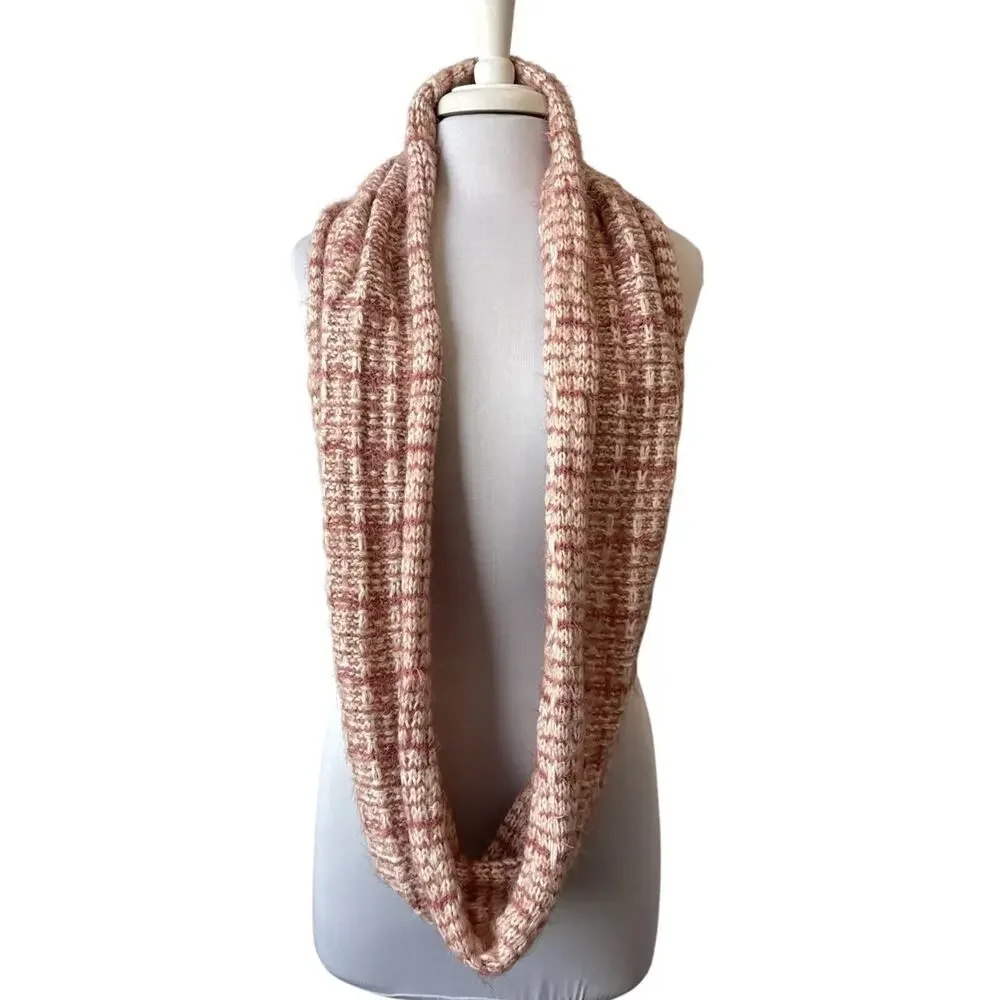 Vince Camato Eyelash Woven Knit Infinity Pink‎ Plaid Scarf Cottagecore Boho Soft